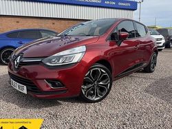 Mars red Used 2018 Renault Clio IV Dynamique Hatchback | £7,991 (Fair price)
