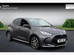 Used 2021 Toyota Yaris Hybrid Hatchback | £15,376 (Fair price)