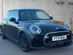 Other Used 2021 Mini Cooper Classic Hatchback | £15,898 (Fair price)