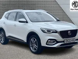 White Used 2022 MG HS Exclusive SUV | £17,045 (Fair price)