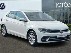 White Used 2023 VW Polo Style Hatchback | £17,713 (Fair price)