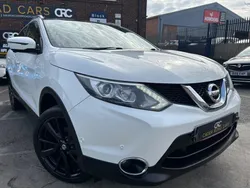 White Used 2016 Nissan Qashqai Tekna SUV | £6,995 (Fair price)