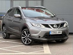 Grey Used 2017 Nissan Qashqai Tekna SUV | £10,000 (Fair price)
