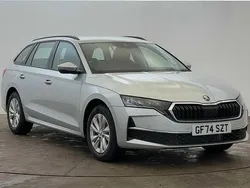 Brilliant silver metallic New 2024 Skoda Octavia SE Technology Estate | £22,395 (Good price)