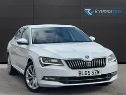 White Used 2015 Skoda Superb SE L Executive Hatchback | £7,990 (Expensive)