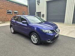 Blue Used 2014 Nissan Qashqai Acenta SUV | £7,850 (Super price)