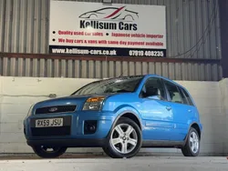 Blue Used 2010 Ford Fusion Zetec Hatchback | £2,995 (Fair price)
