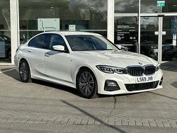 White Used 2019 BMW 320 M Sport | £20,991 (Fair price)