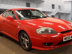 Red Used 2006 Hyundai Coupé SE Coupe | £1,750 (A bit pricey)