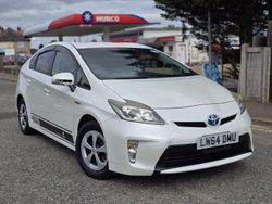 White Used 2014 Toyota Prius Hatchback | £5,495 (Good price)