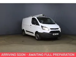 White Used 2017 Ford Transit Custom Van | £8,450 (Super price)