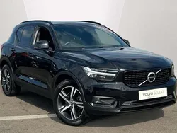 Black Used 2021 Volvo XC40 R-Design SUV | £29,450 (Fair price)