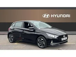 Black Used 2023 Hyundai i20 SE Hatchback | £14,497 (Fair price)