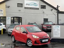 Red Used 2019 Hyundai i10 Hatchback | £8,250 (Good price)