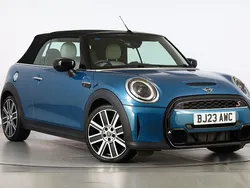 Blue Used 2023 Mini Cooper S Exclusive Hatchback | £24,000 (Fair price)