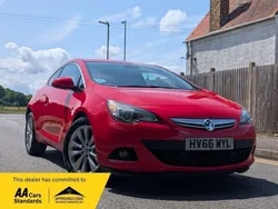 Red Used 2016 Vauxhall Astra GTC SRi Hatchback | £4,995 (Fair price)