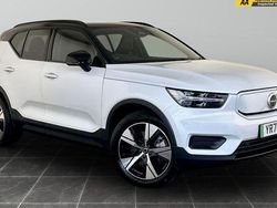 White Used 2021 Volvo XC40 SUV | £20,595 (Super price)