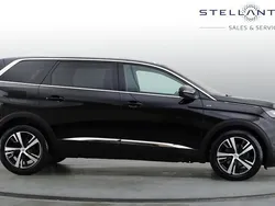 Black Used 2021 Peugeot 5008 GT MPV | £21,790 (Fair price)