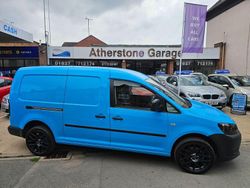 Blue Used 2015 VW Caddy Startline MPV | £7,995 (A bit pricey)