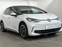 White Used 2023 VW ID.3 Pro Performance Hatchback | £23,295 (Fair price)