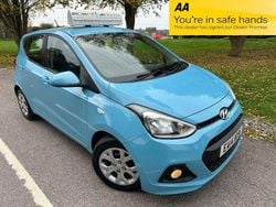 Blue Used 2014 Hyundai i10 SE Hatchback | £4,495 (Fair price)