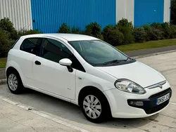White Used 2010 Fiat Punto Evo Active Hatchback | £875 (Fair price)