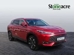 Red Used 2025 MG HS SE SUV | £19,995 (Expensive)