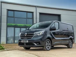 Grey New 2024 Renault Trafic Van | £23,395