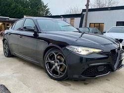 Black Used 2017 Alfa Romeo Giulia Veloce Sedan | £18,995 (Fair price)
