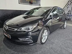 Black Used 2016 Vauxhall Astra SRi Hatchback | £6,290 (Good price)