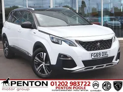 White Used 2019 Peugeot 5008 GT-line MPV | £17,990 (Fair price)