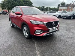 Red Used 2022 MG HS Excite SUV | £12,499 (Fair price)