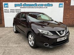 Black Used 2015 Nissan Qashqai N-TEC SUV | £4,685 (Fair price)