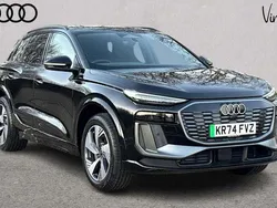 Used 2025 Audi Q6 e-tron S-Line SUV | £58,249 (Super price)