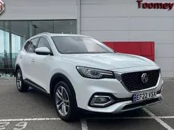 White Used 2022 MG HS Exclusive SUV | £15,995 (Fair price)