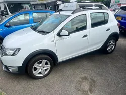 White Used 2016 Dacia Sandero Lauréate Hatchback | £3,950 (A bit pricey)