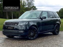 Black Used 2022 Land Rover Range Rover SE SUV | £72,948 (Good price)
