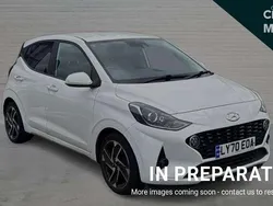 White Used 2021 Hyundai i10 Premium Hatchback | £10,224 (A bit pricey)