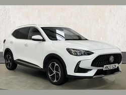 White Used 2023 MG HS Trophy SUV | £16,522 (Fair price)