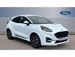 White Used 2022 Ford Puma ST-Line SUV | £16,395 (Fair price)