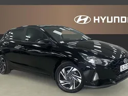 Black Used 2023 Hyundai i20 SE Hatchback | £14,058 (Fair price)