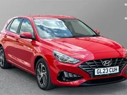 Red Used 2023 Hyundai i30 SE Hatchback | £13,368 (Fair price)