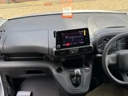 White New 2024 Citroën Berlingo MPV | £15,695 (Good price)