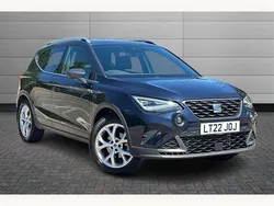 Asphalt blue Used 2022 Seat Arona FR SUV | £16,350 (Fair price)