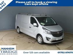 Silver Used 2015 Vauxhall Vivaro Sportive Van | £6,995 (Fair price)