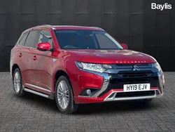 Red Used 2019 Mitsubishi Outlander P-HEV Estate | £14,450 (Fair price)