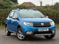 Blue Used 2018 Dacia Sandero Lauréate Hatchback | £6,430 (Fair price)