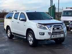 White Used 2017 Isuzu Rodeo SUV | £9,950