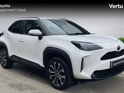 Used 2023 Toyota Yaris Hybrid Design Estate | £18,499 (Super price)