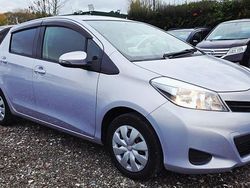Black/silver Used 2025 Toyota Yaris | £6,295